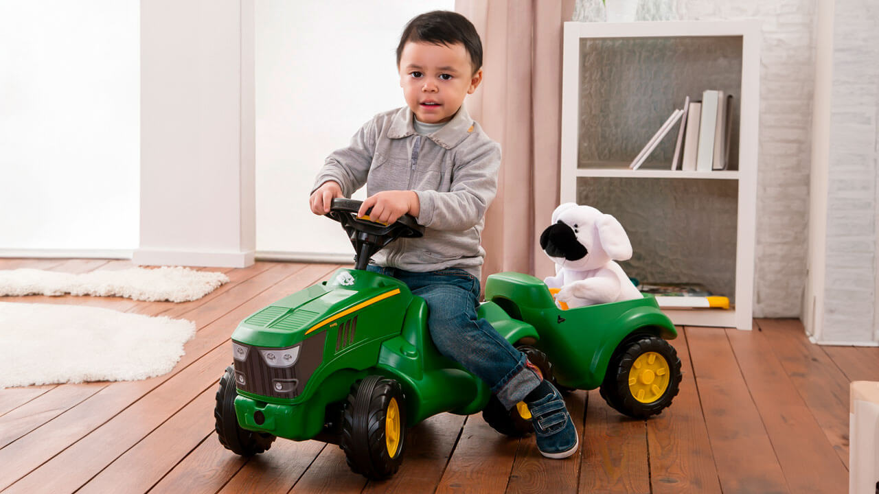 Guía de compra de tractores a pedales para niños